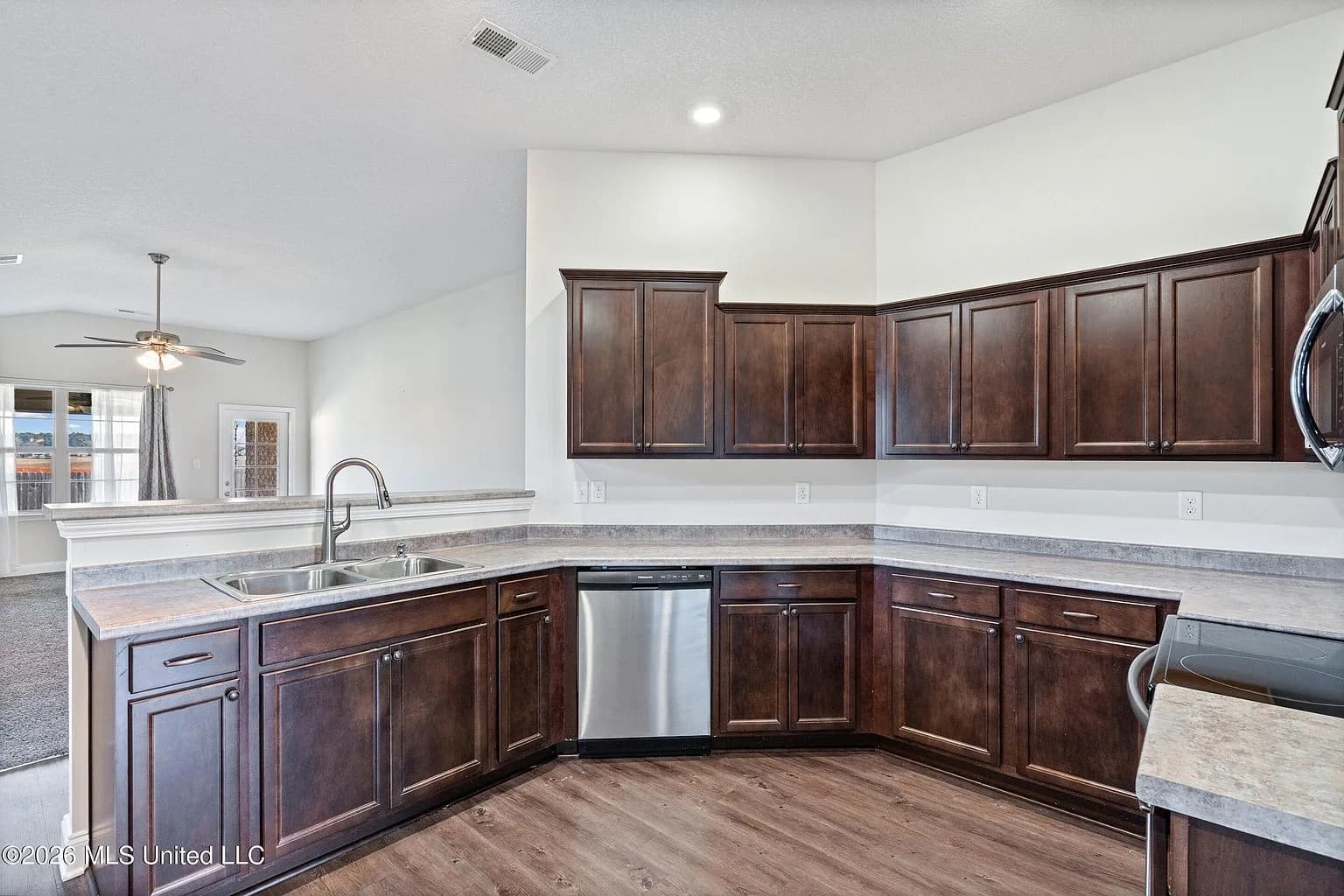 2520 Rutherford Dr, Southaven, MS 38672 — photo 9