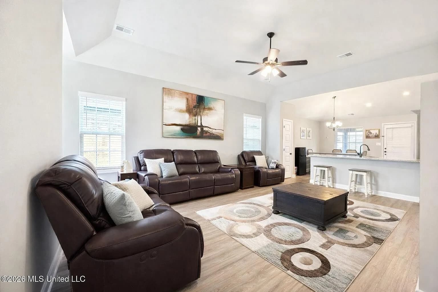 8642 Lois Ln, Southaven, MS 38672 — photo 2