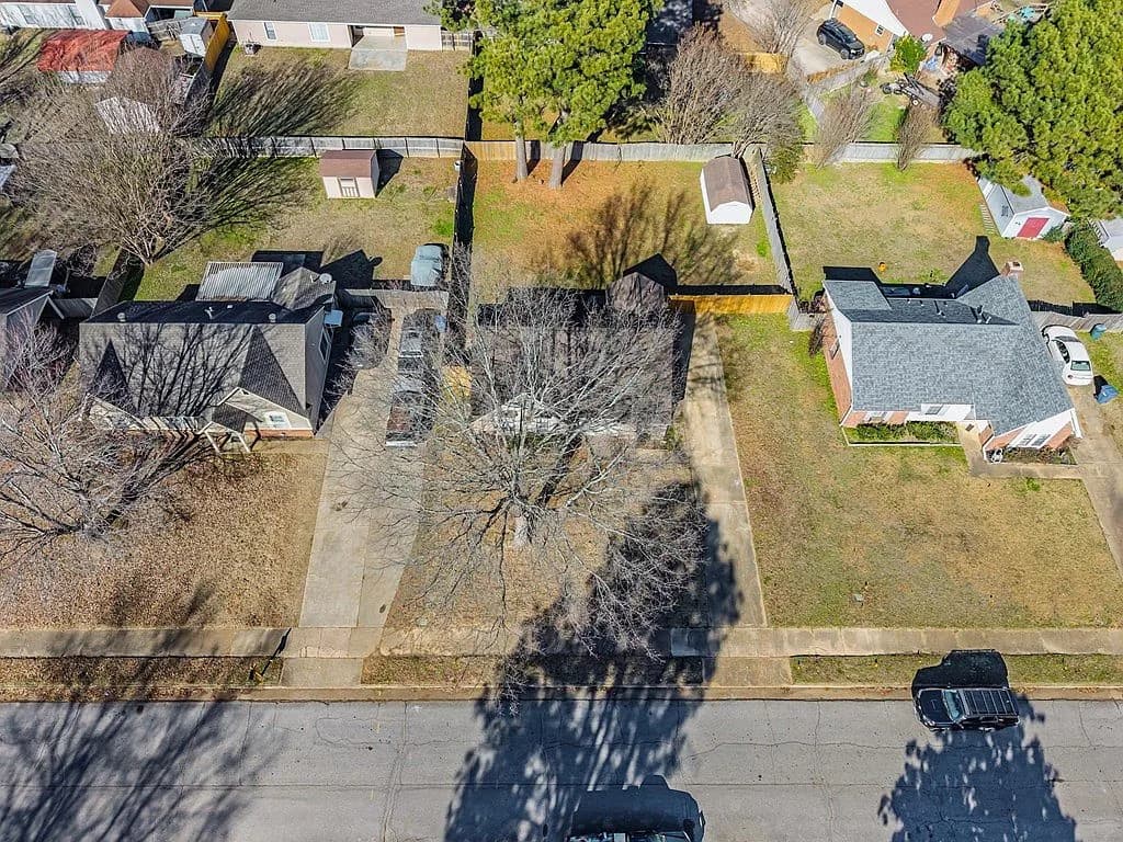 1926 Tissington Dr, Horn Lake, MS 38637 — photo 2