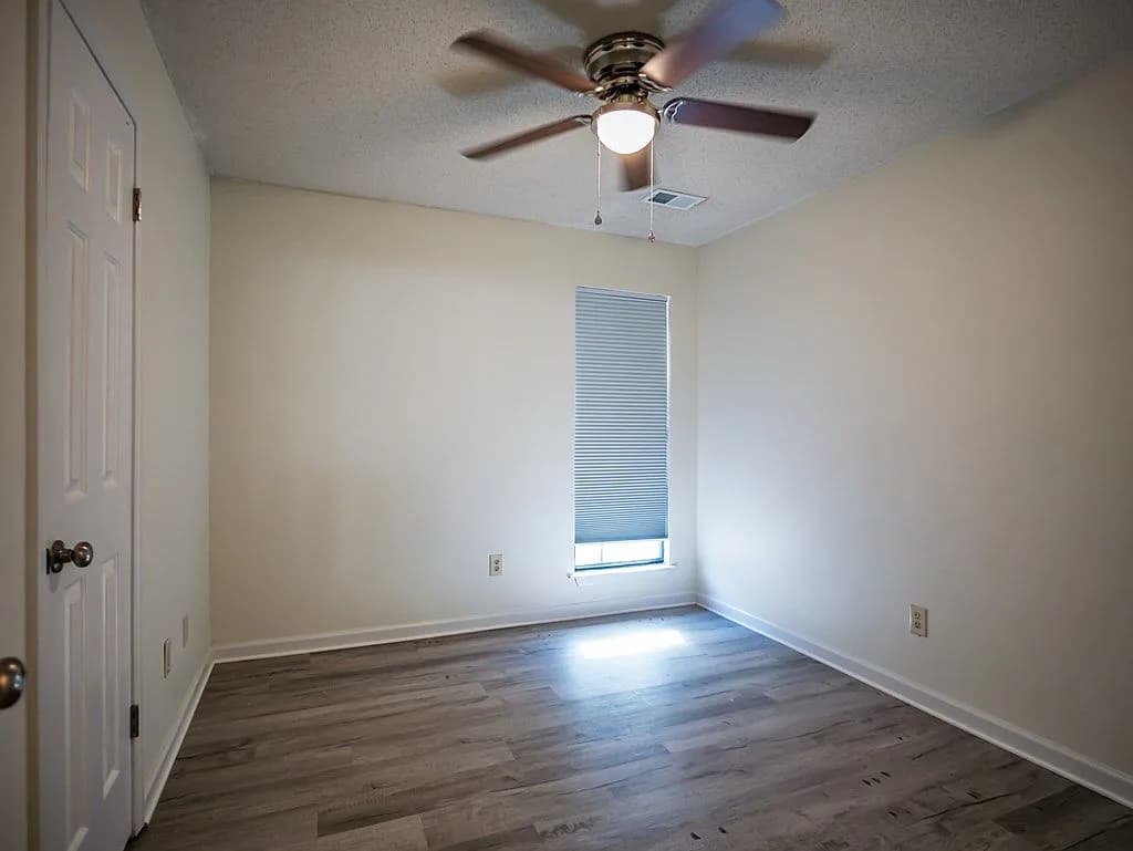1926 Tissington Dr, Horn Lake, MS 38637 — photo 23