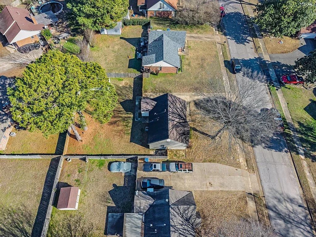 1926 Tissington Dr, Horn Lake, MS 38637 — photo 5