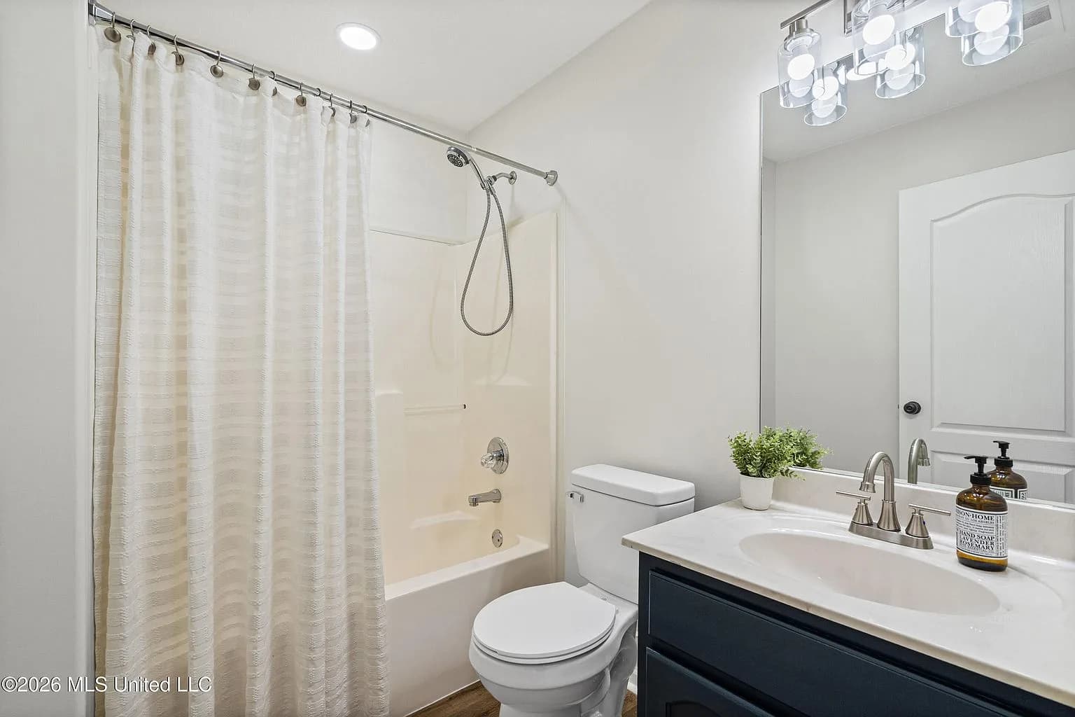 9837 Alexanders Ridge Dr, Olive Branch, MS 38654 — photo 23