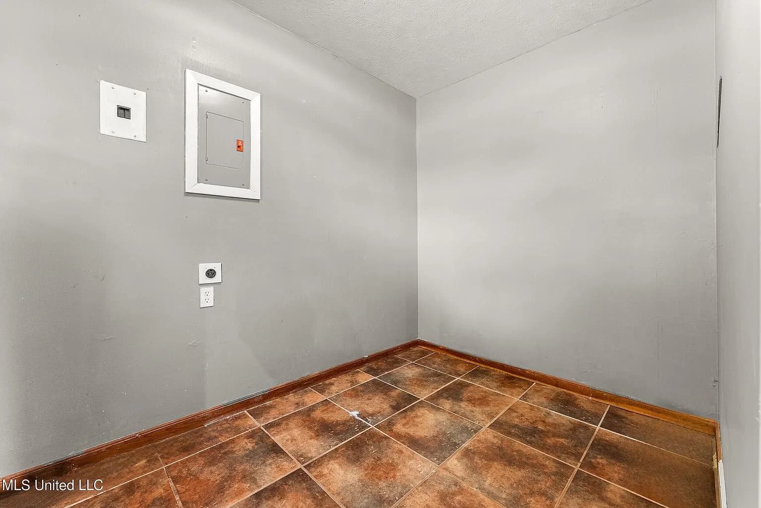 1818 Vaught Cir, Southaven, MS 38671 — photo 12