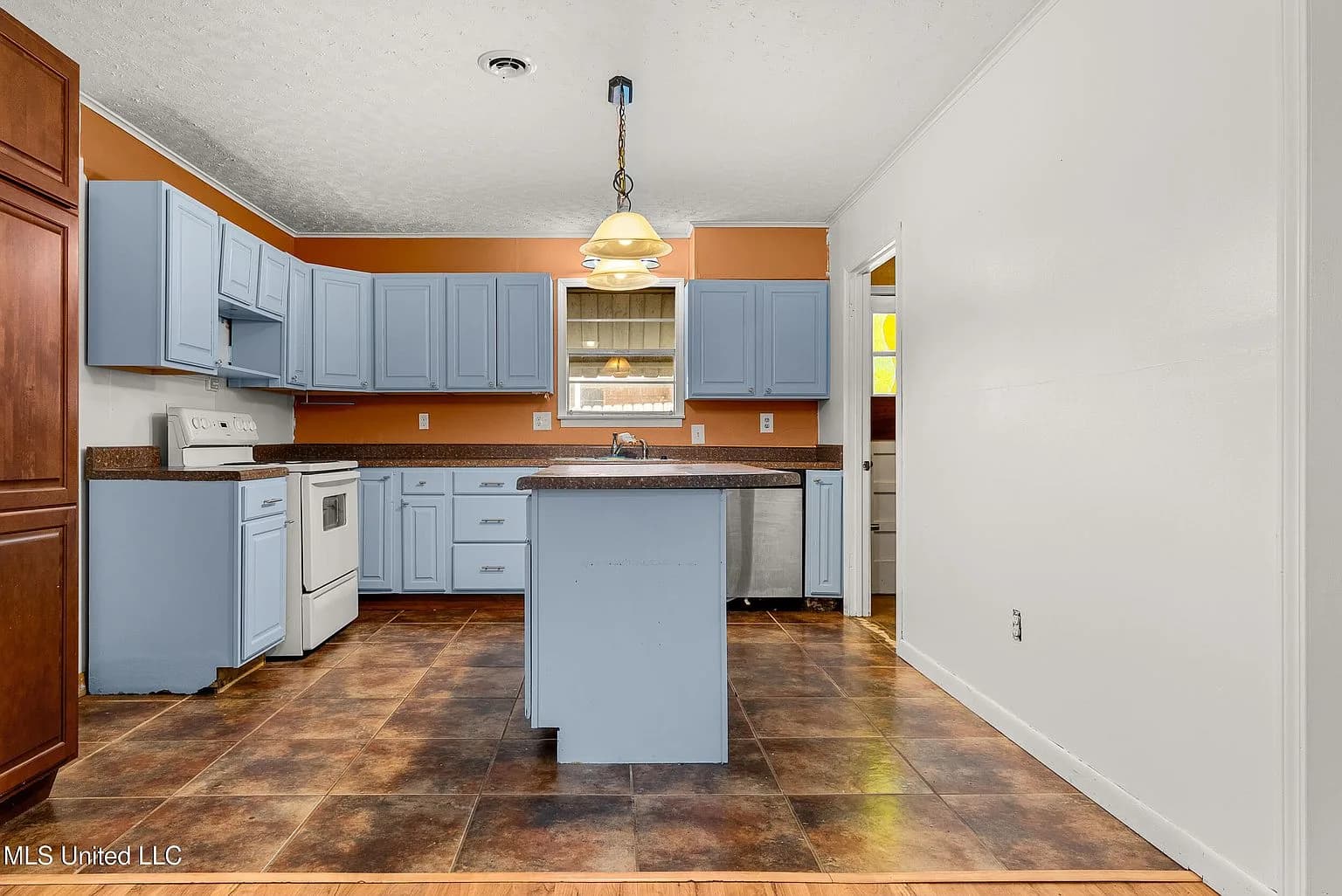 1818 Vaught Cir, Southaven, MS 38671 — photo 6