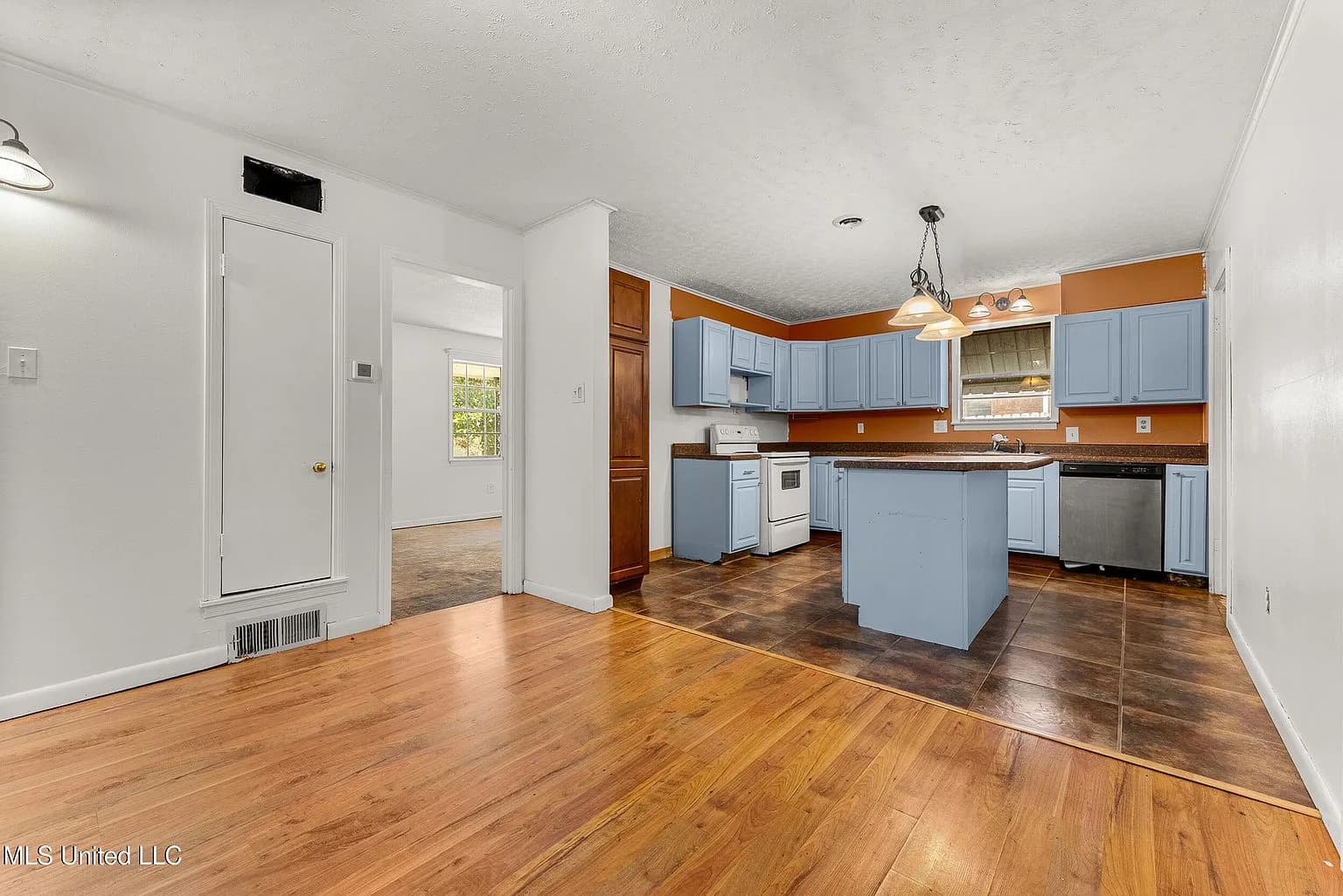 1818 Vaught Cir, Southaven, MS 38671 — photo 7