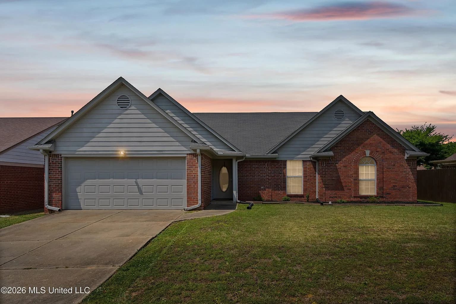 6365 Oak Leaf Dr, Olive Branch, MS 38654 — photo 2
