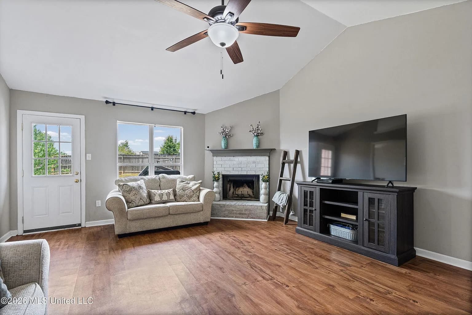 6365 Oak Leaf Dr, Olive Branch, MS 38654 — photo 3