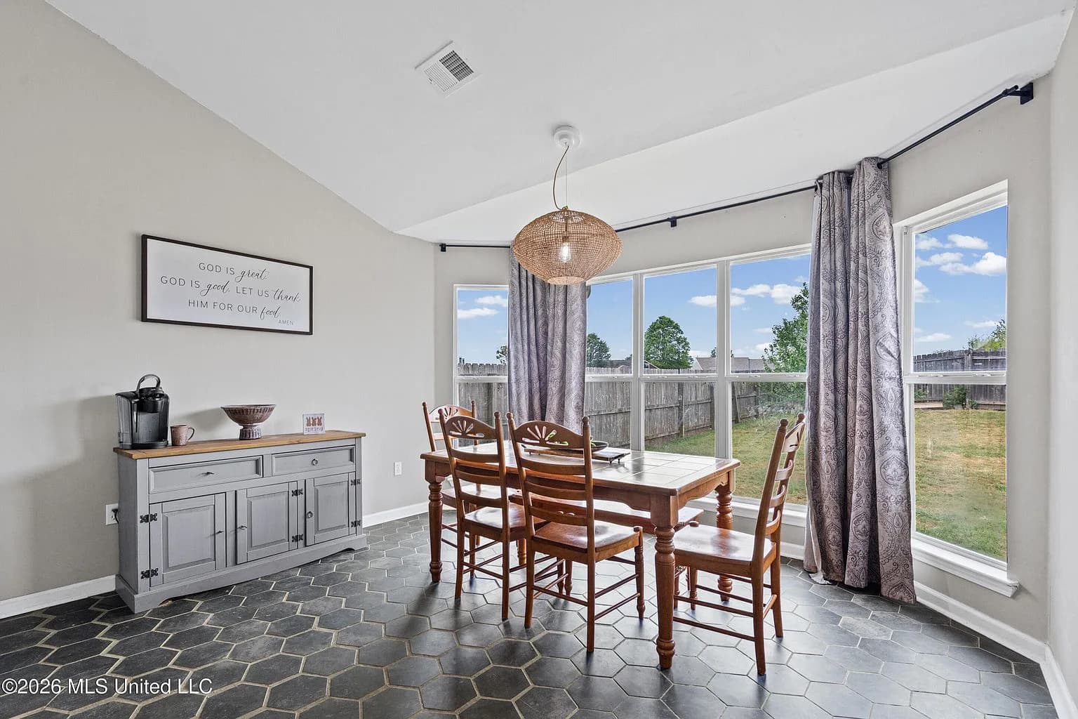6365 Oak Leaf Dr, Olive Branch, MS 38654 — photo 6
