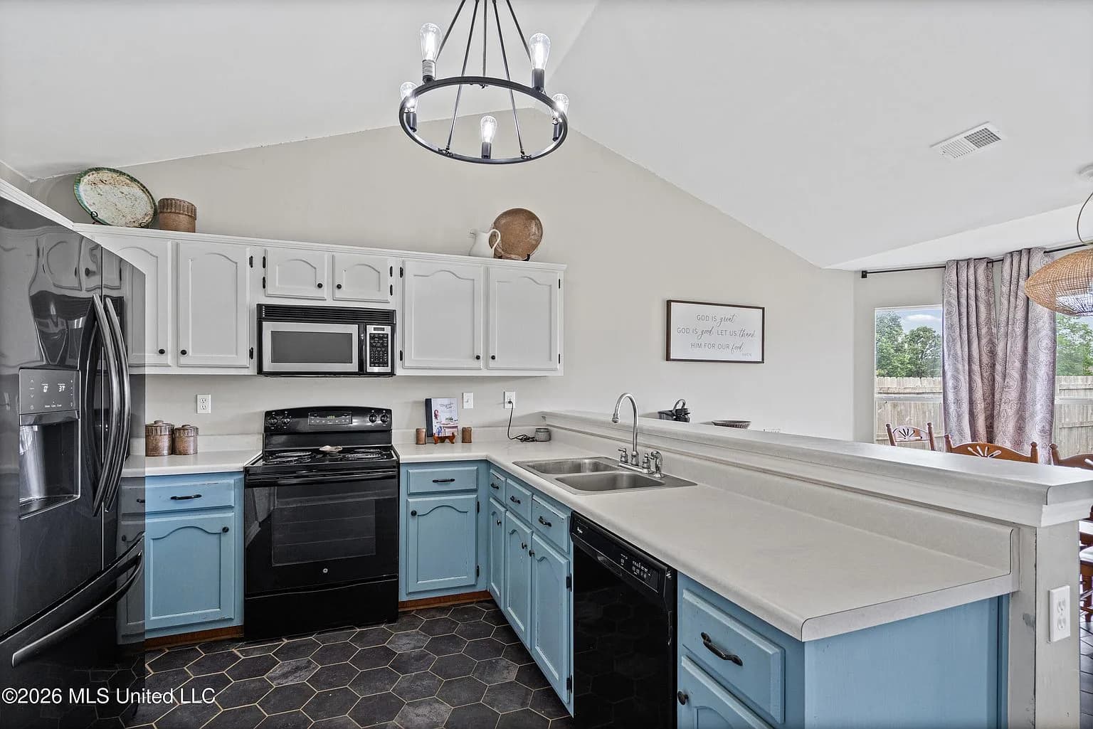 6365 Oak Leaf Dr, Olive Branch, MS 38654 — photo 8