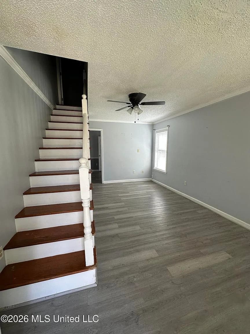 3245 Edenshire Ln, Horn Lake, MS 38637 — photo 2