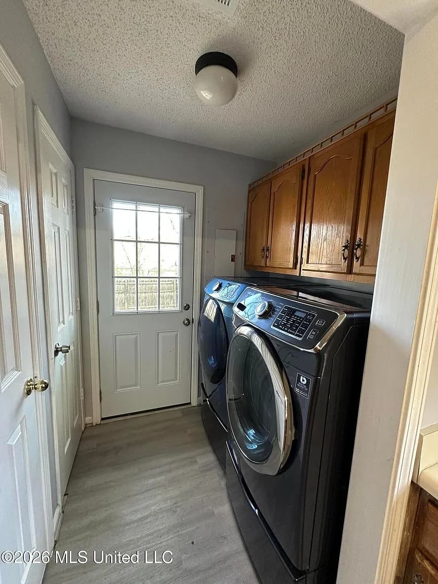 3245 Edenshire Ln, Horn Lake, MS 38637 — photo 7