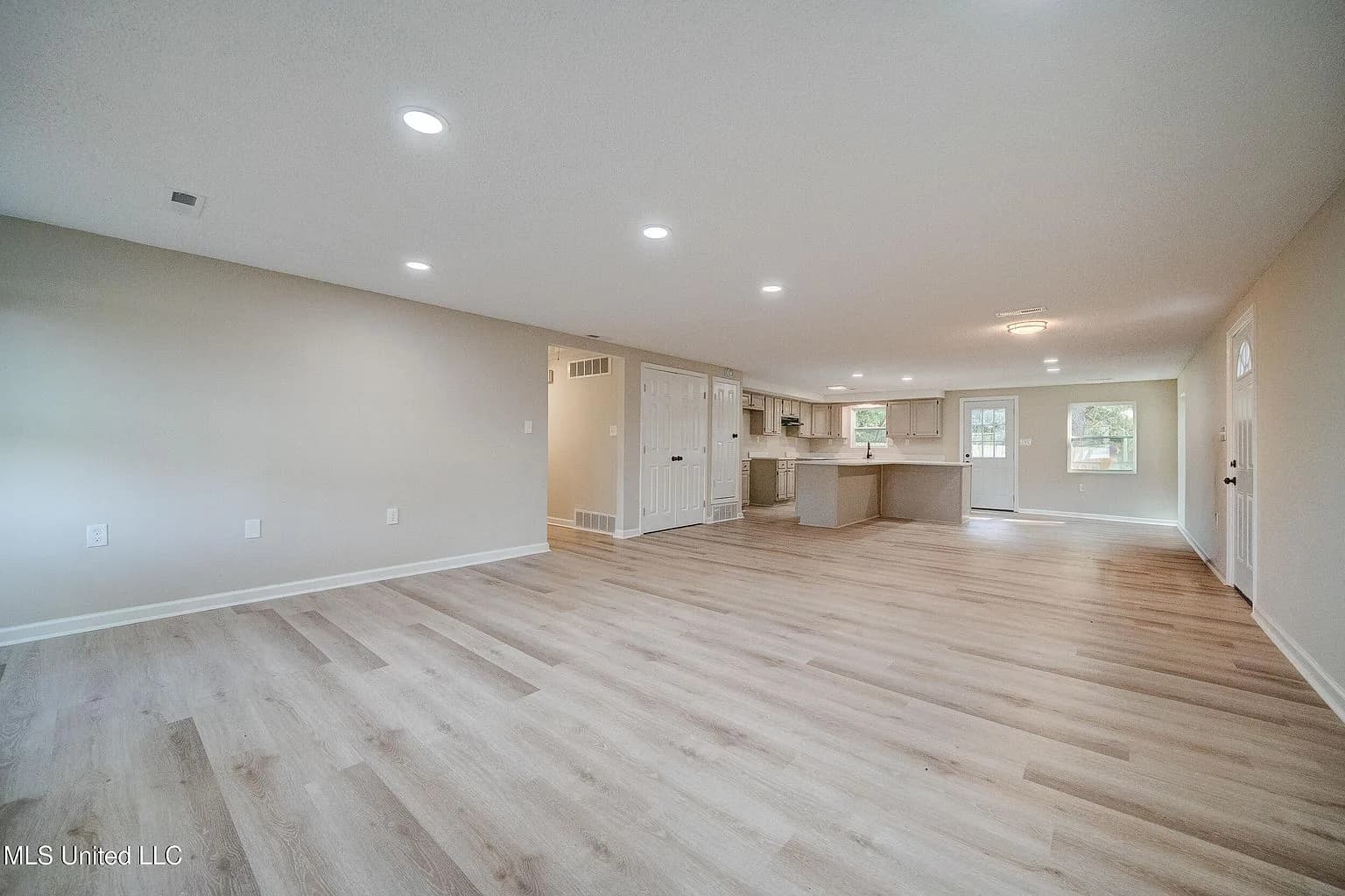 2835 Plum Point Rd, Southaven, MS 38672 — photo 2