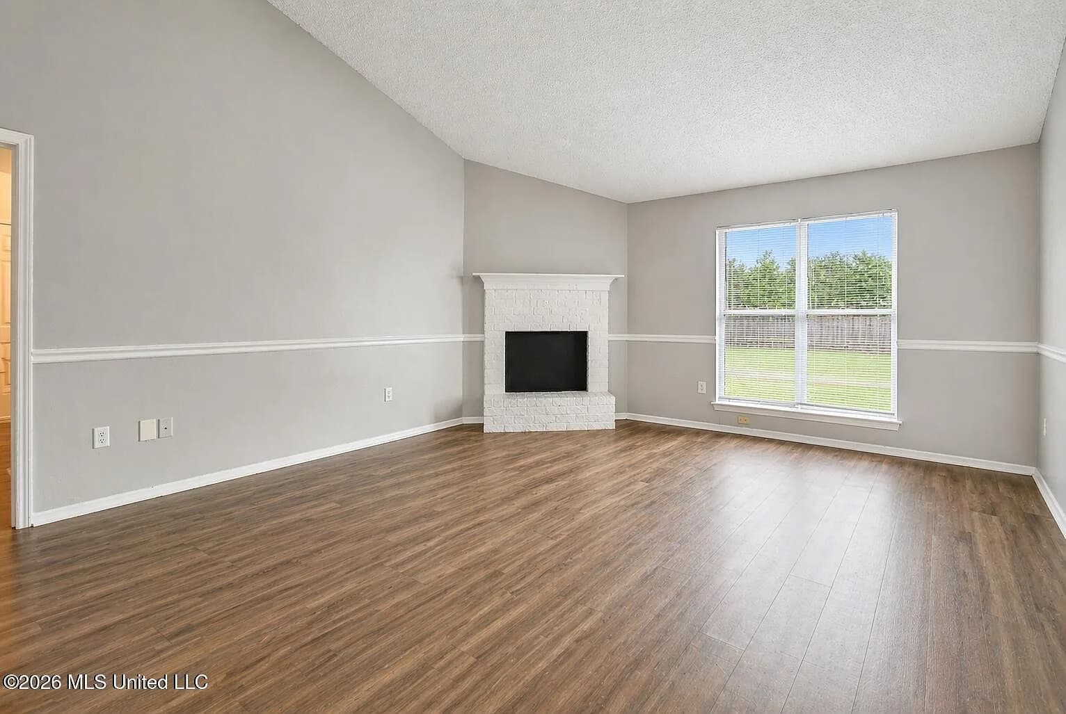 6411 Kristen Dr, Olive Branch, MS 38654 — photo 3