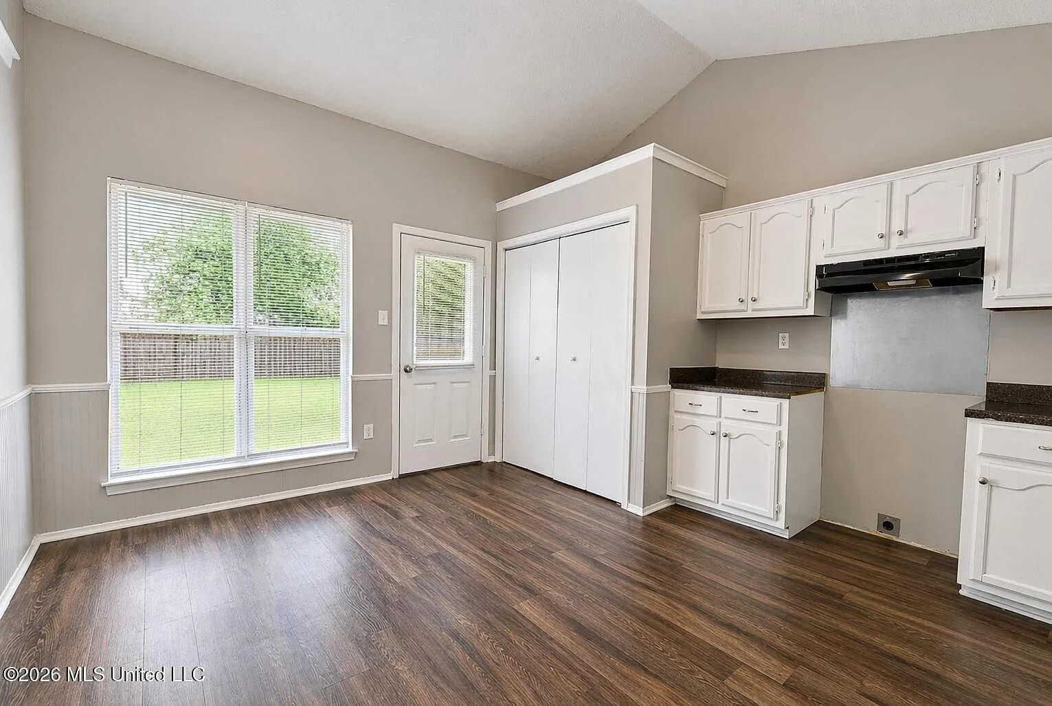 6411 Kristen Dr, Olive Branch, MS 38654 — photo 5