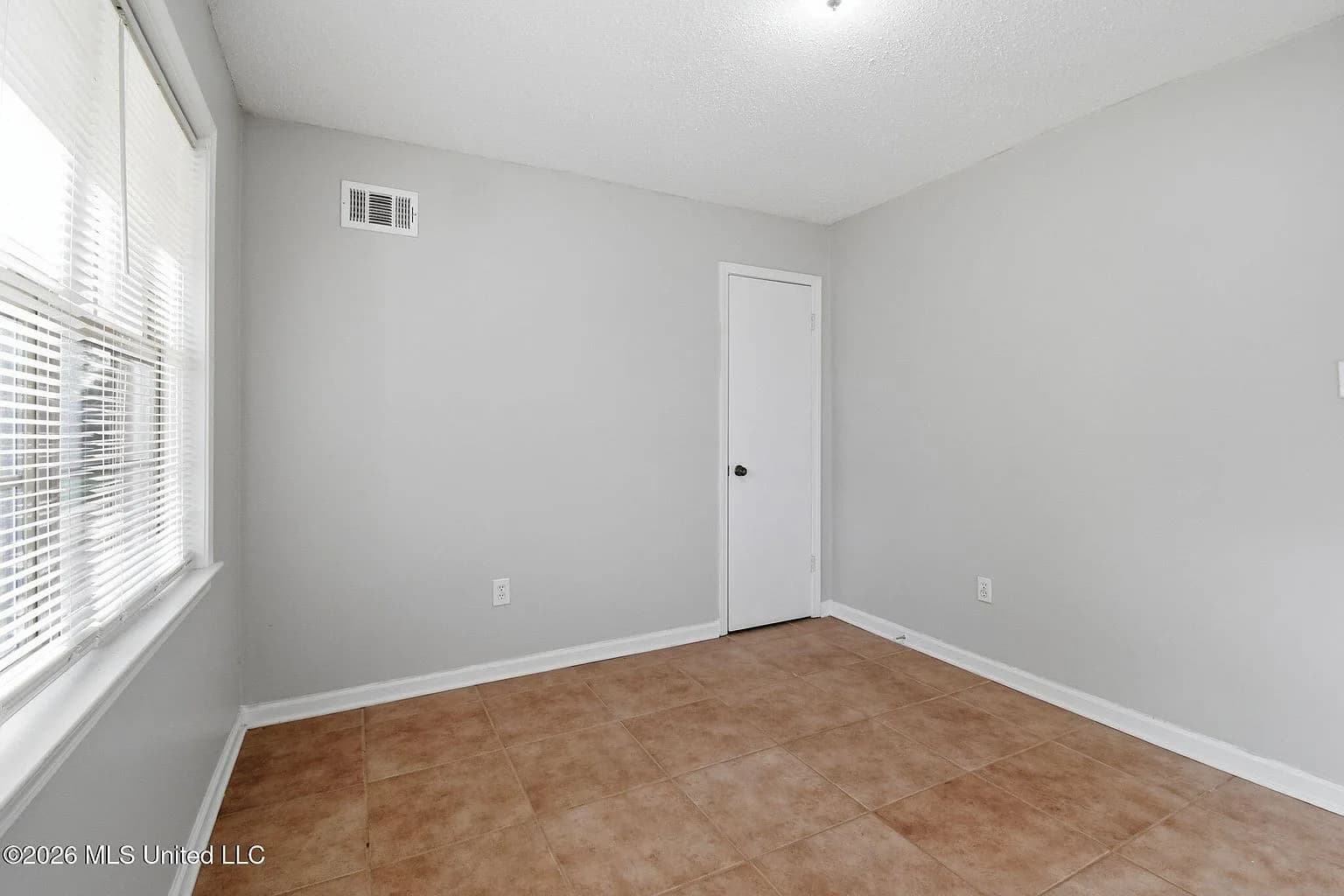 727 Thornwood Dr, Southaven, MS 38671 — photo 11