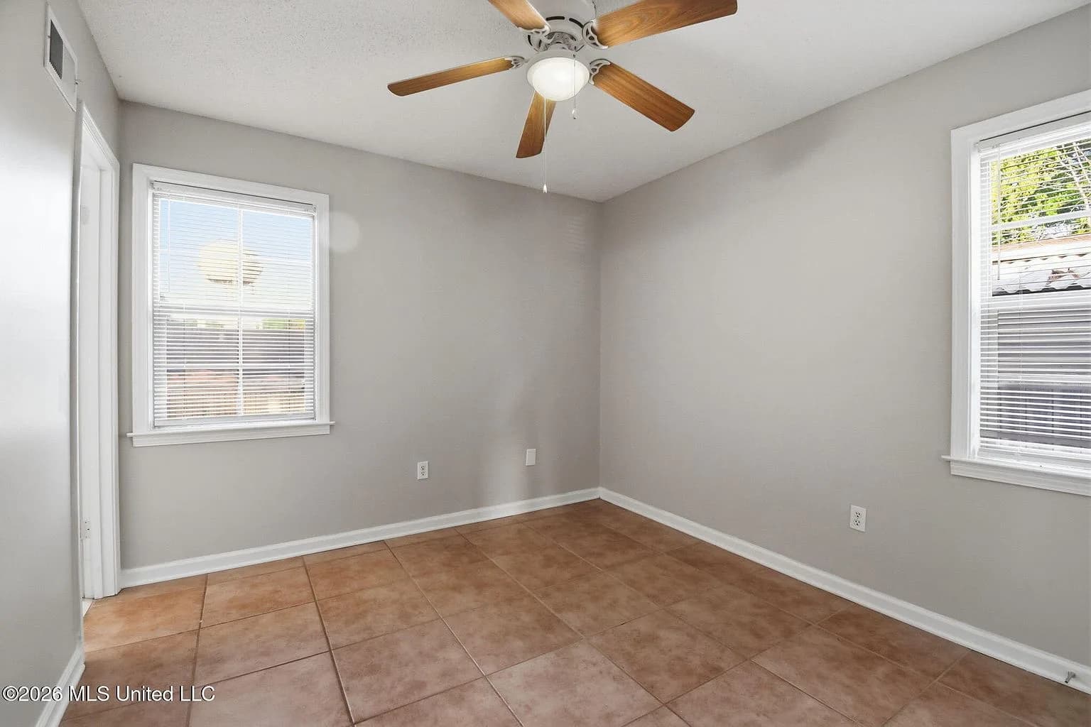 727 Thornwood Dr, Southaven, MS 38671 — photo 14
