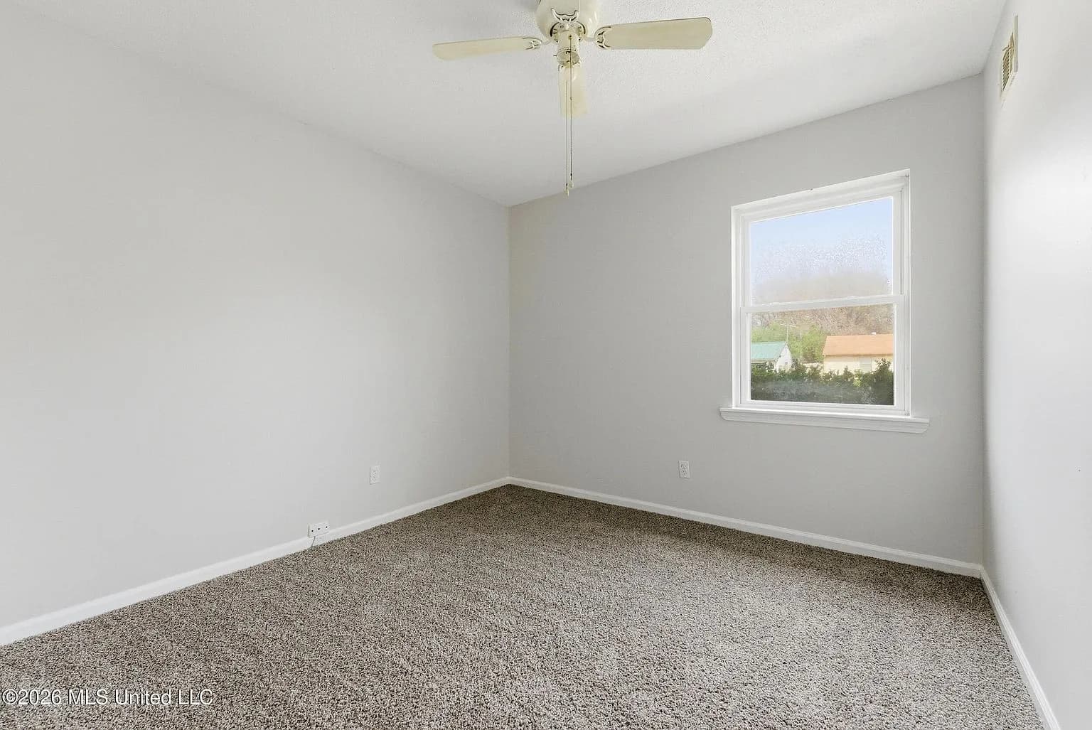2715 Meadowbrook Dr, Horn Lake, MS 38637 — photo 11