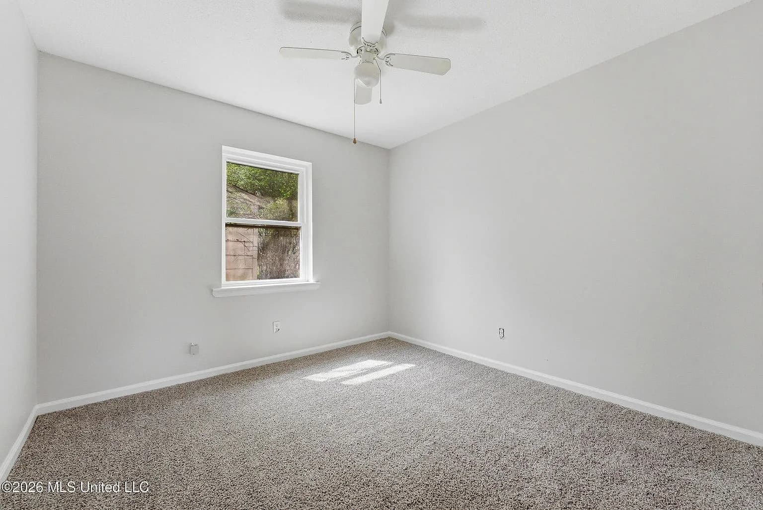 2715 Meadowbrook Dr, Horn Lake, MS 38637 — photo 13