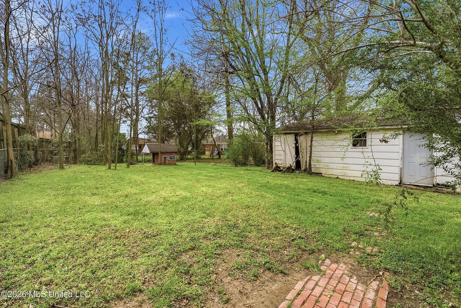 2715 Meadowbrook Dr, Horn Lake, MS 38637 — photo 25