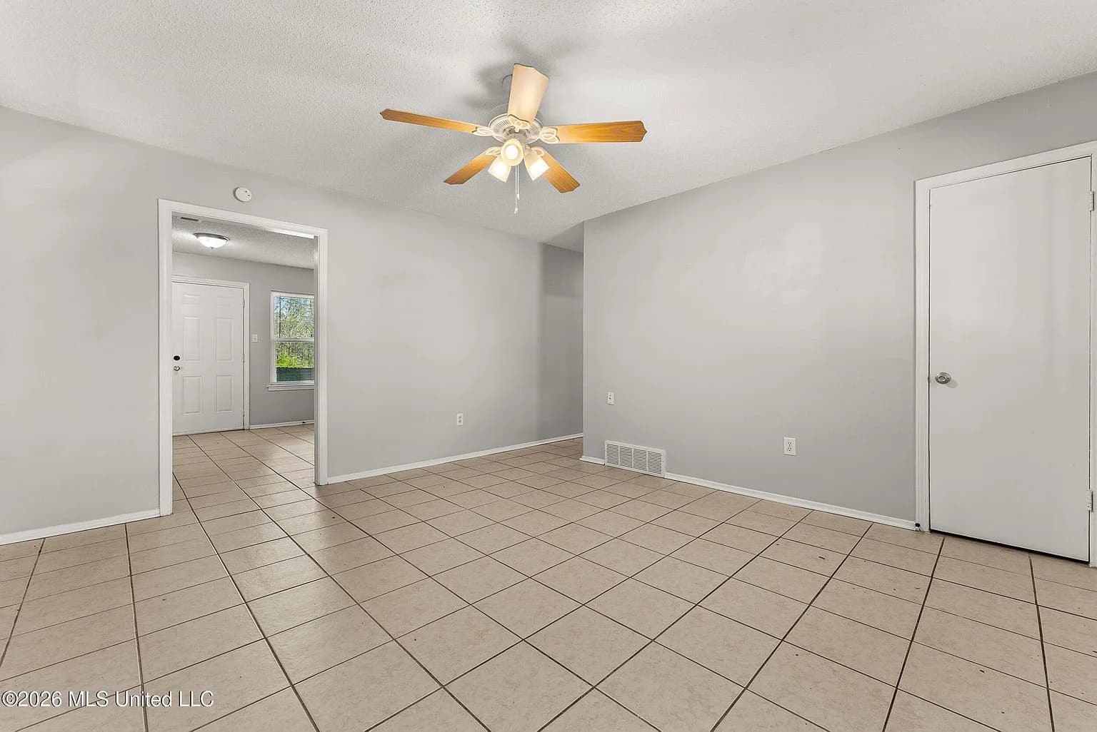 5409 Smallwood Cv, Horn Lake, MS 38637 — photo 5