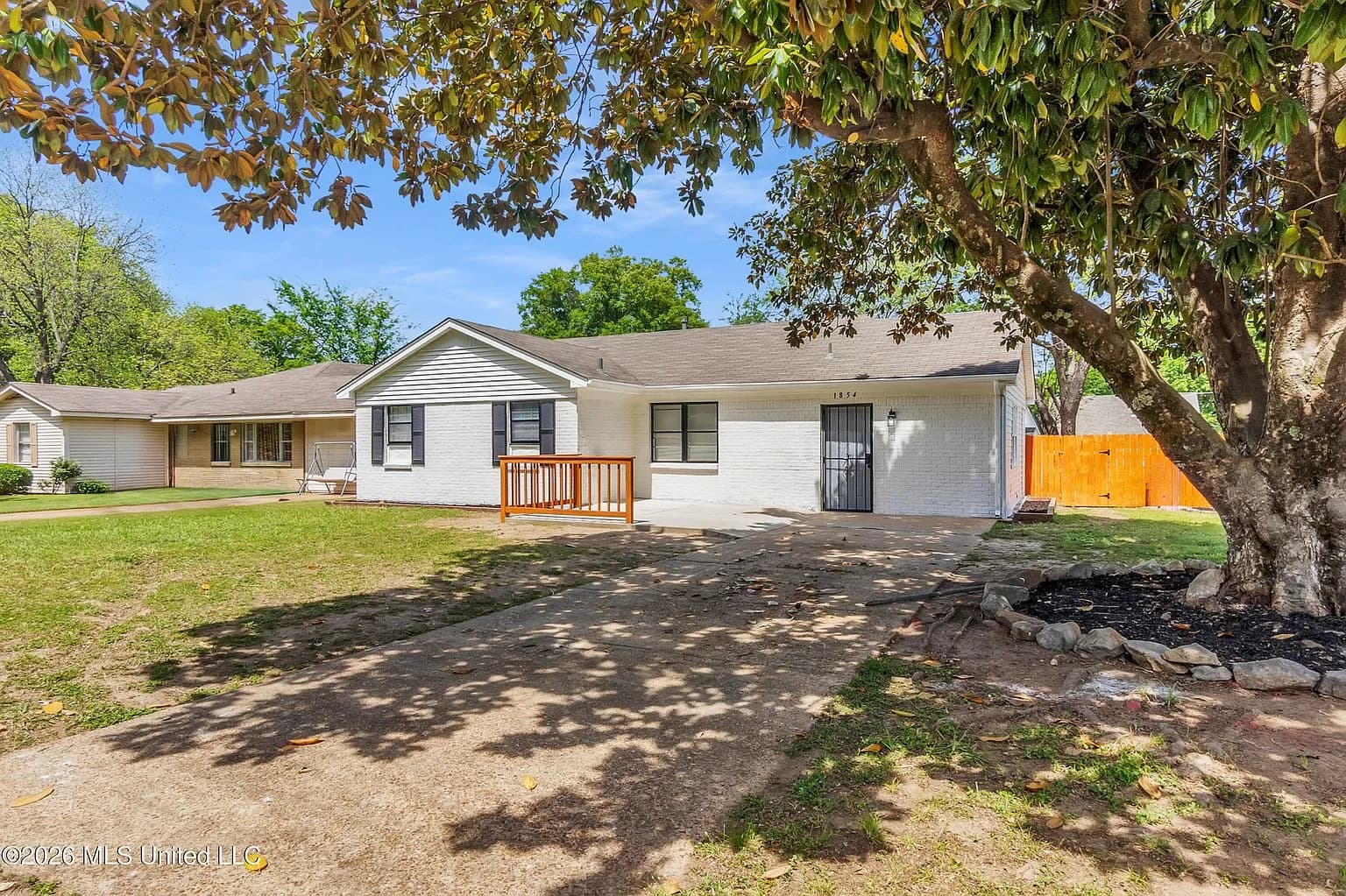 1854 Whitehead Dr, Southaven, MS 38671 — photo 2