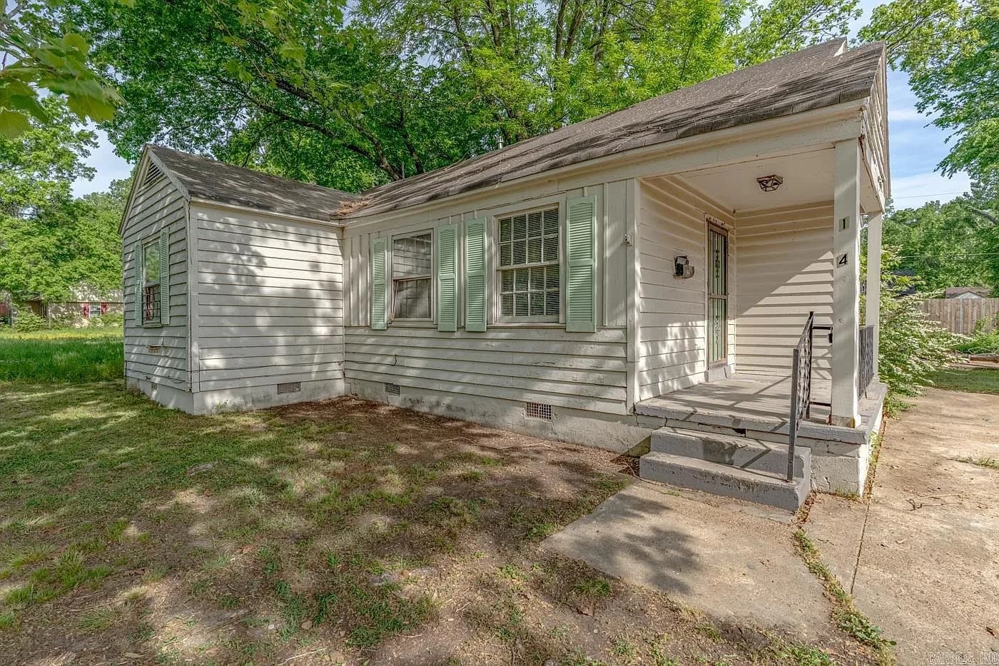 1904 E Barton Ave, West Memphis, AR 72301 — photo 2