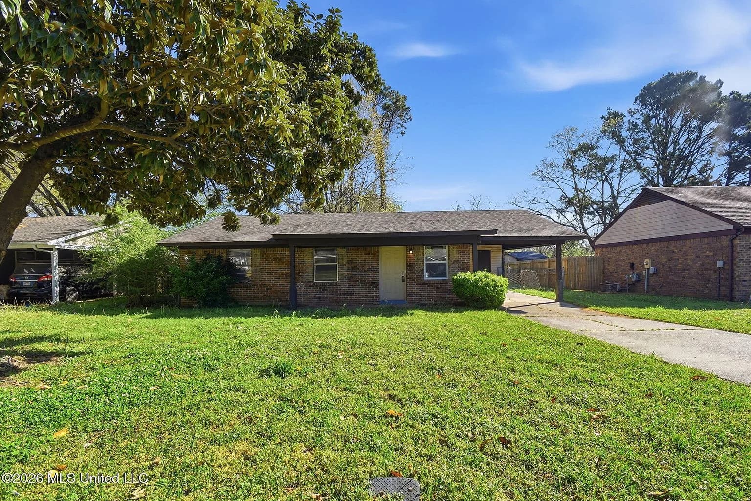 6460 Yorkshire Rd, Horn Lake, MS 38637